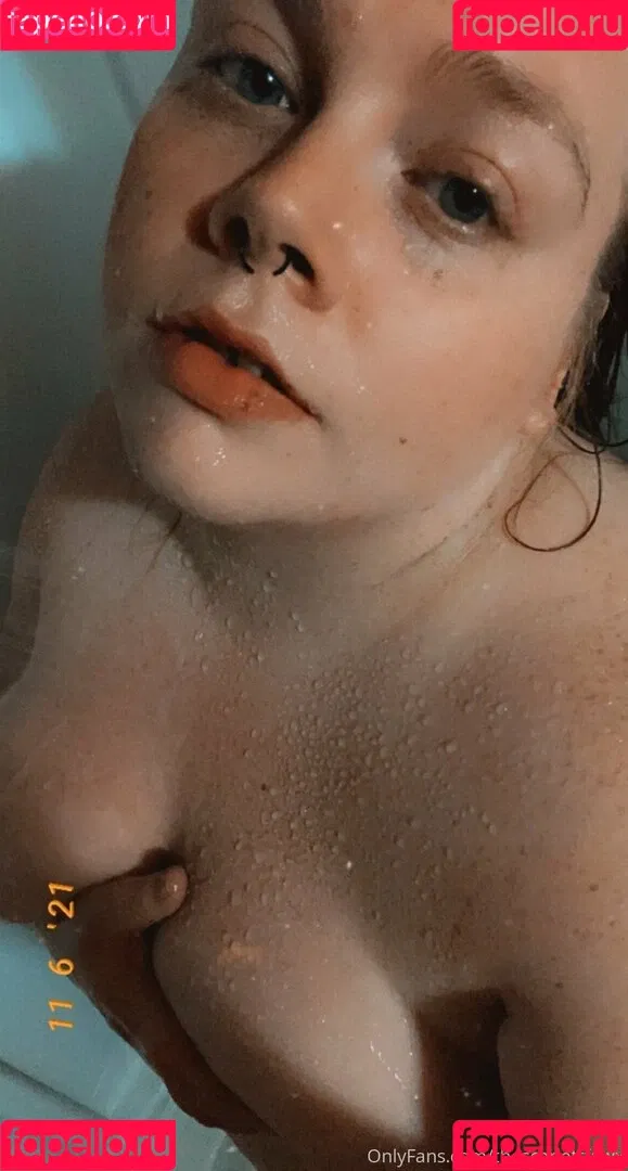 thescarlettfawx Onlyfans Photo Gallery 