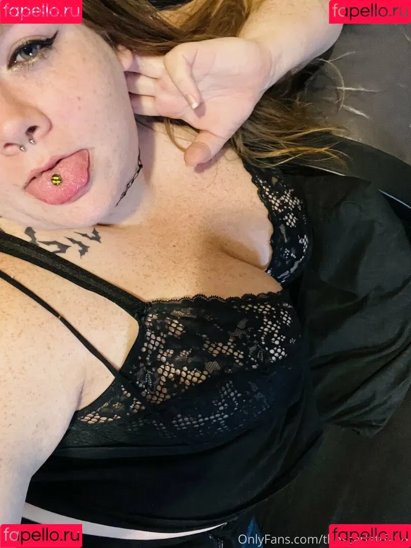 thescarlettfawx Onlyfans Photo Gallery 