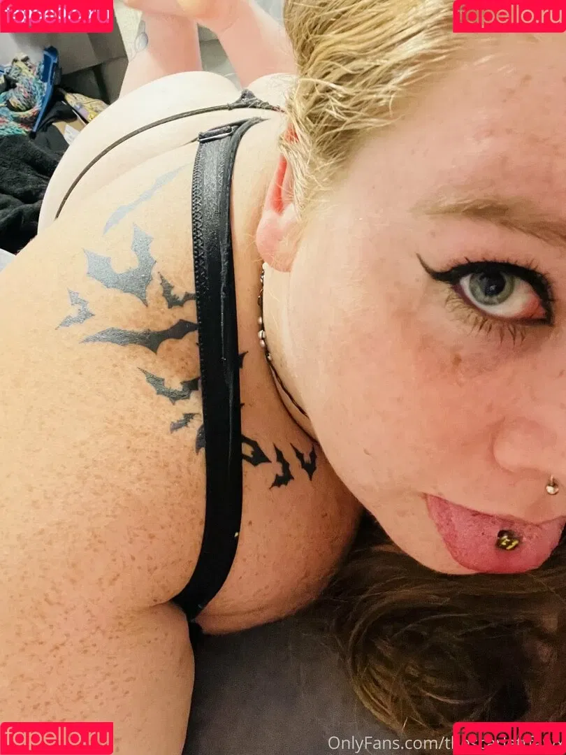 thescarlettfawx Onlyfans Photo Gallery 