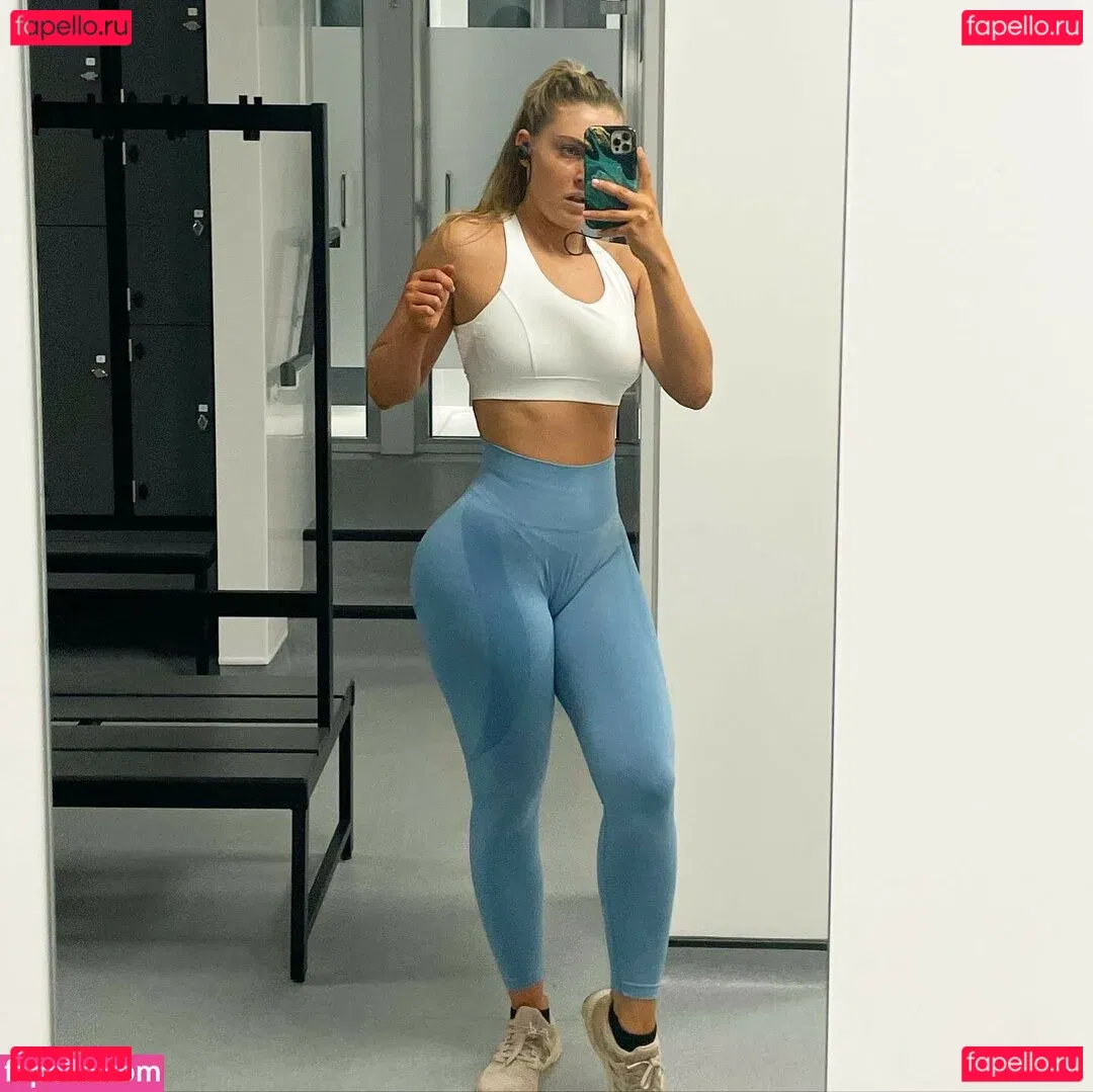 Physio Fitty Onlyfans Photo Gallery 