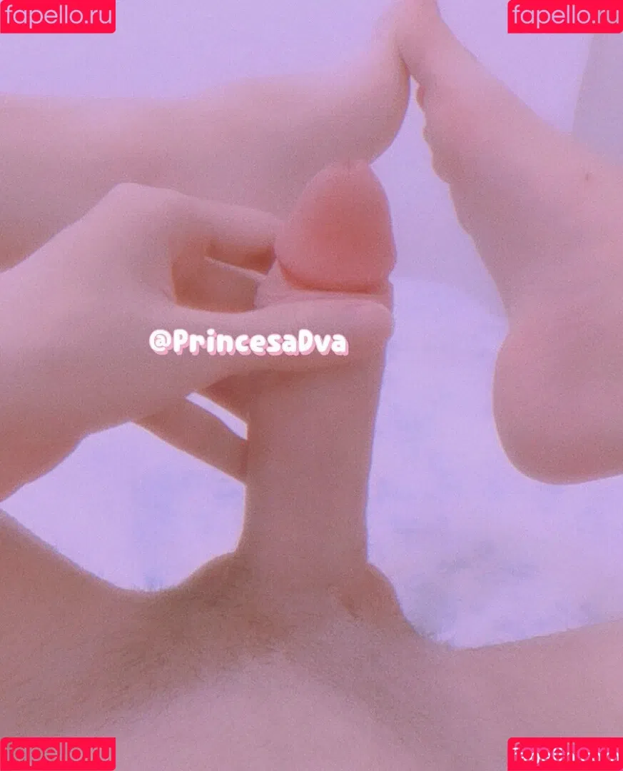 minakoprin Onlyfans Photo Gallery 