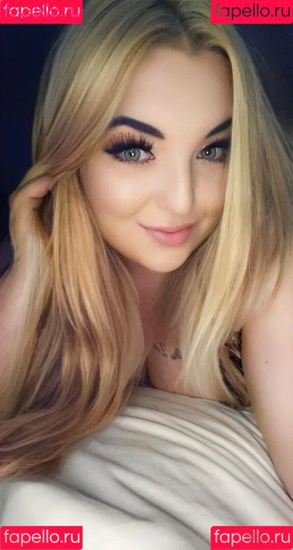 elliemartinxo Onlyfans Photo Gallery 