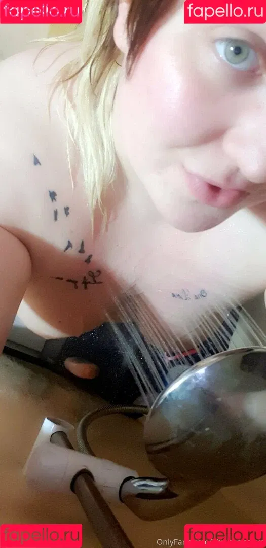 elliemartinxo Onlyfans Photo Gallery 