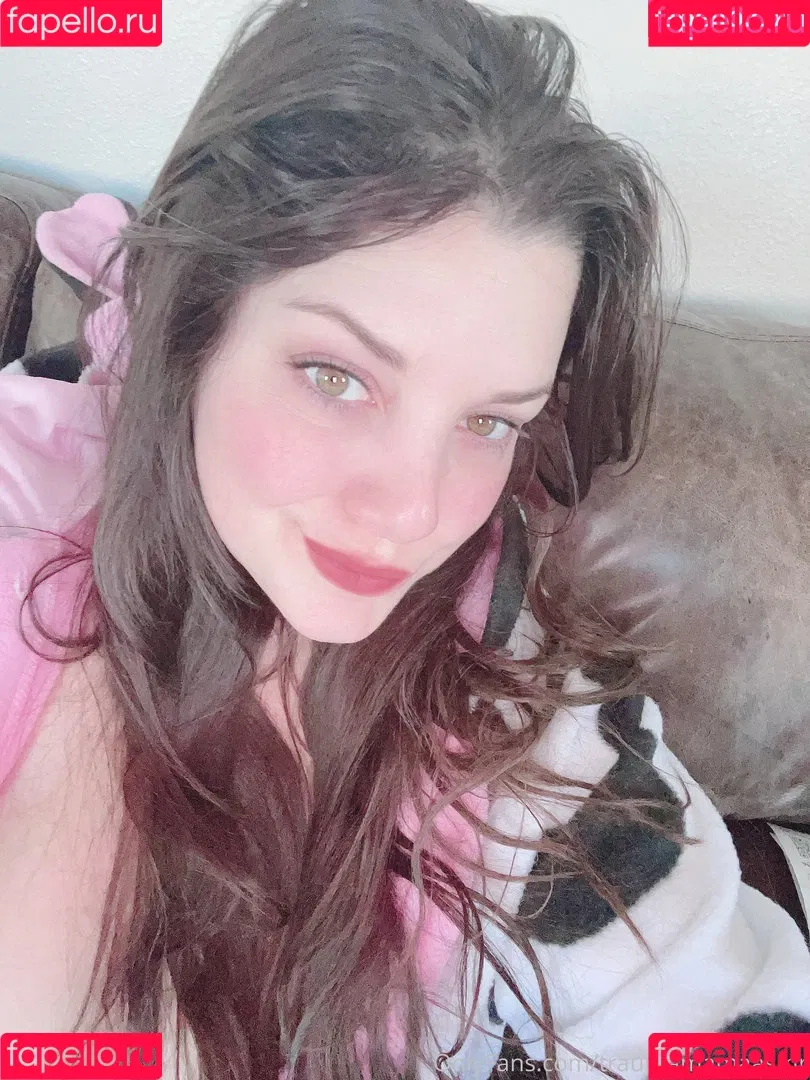 Trauma Mama ASMR Onlyfans Photo Gallery 