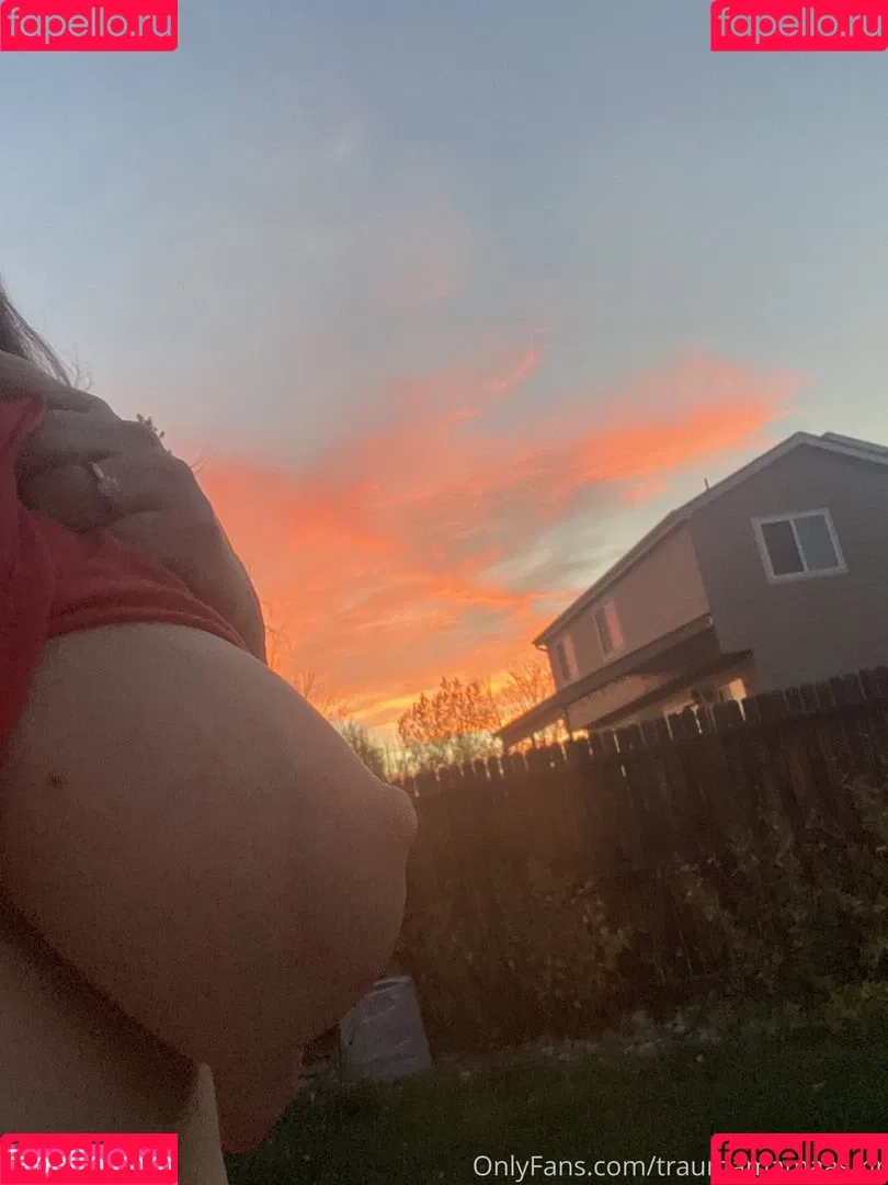 Trauma Mama ASMR Onlyfans Photo Gallery 