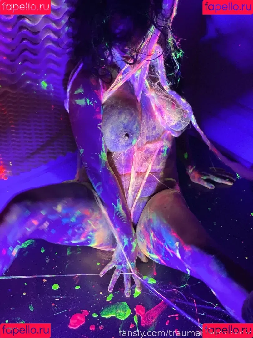 Trauma Mama ASMR Onlyfans Photo Gallery 