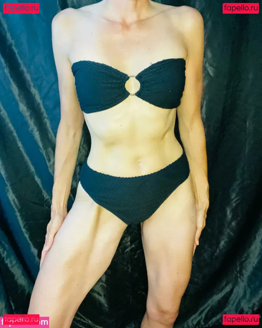 aska69 Onlyfans Photo Gallery 