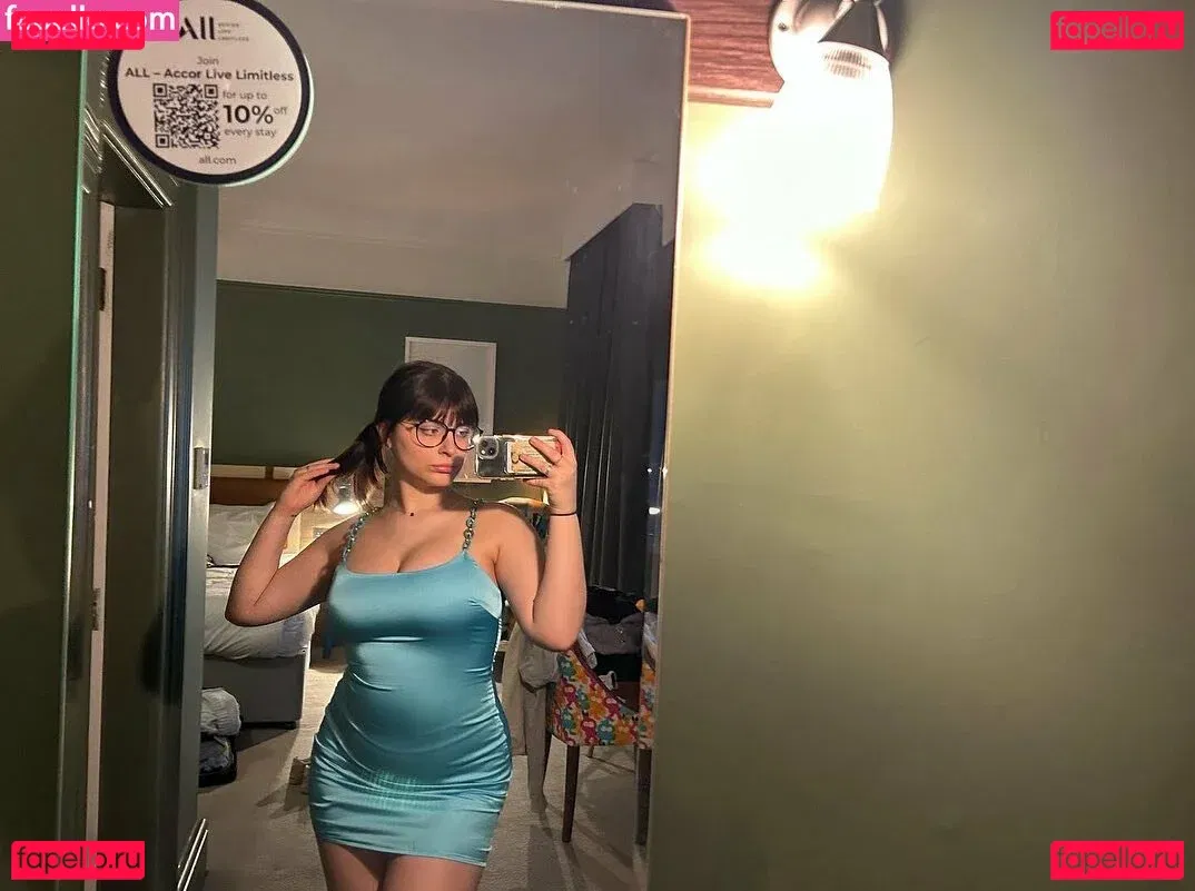 char_stokely Onlyfans Photo Gallery 