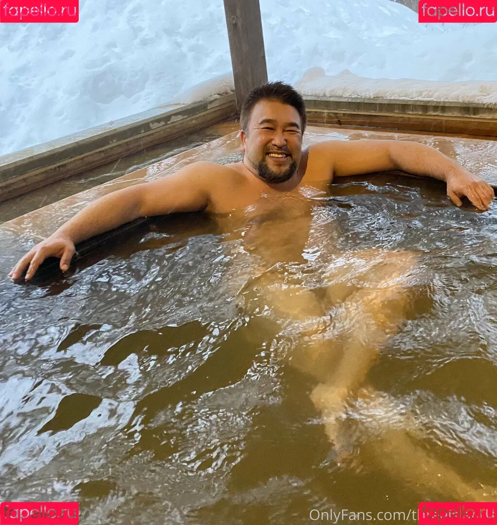 threeislands Onlyfans Photo Gallery 