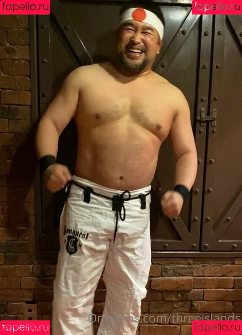 threeislands Onlyfans Photo Gallery 