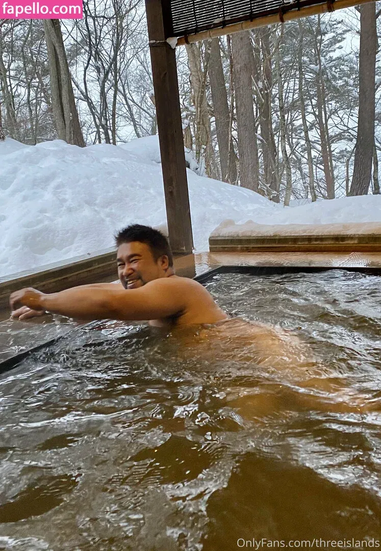 threeislands Onlyfans Photo Gallery 