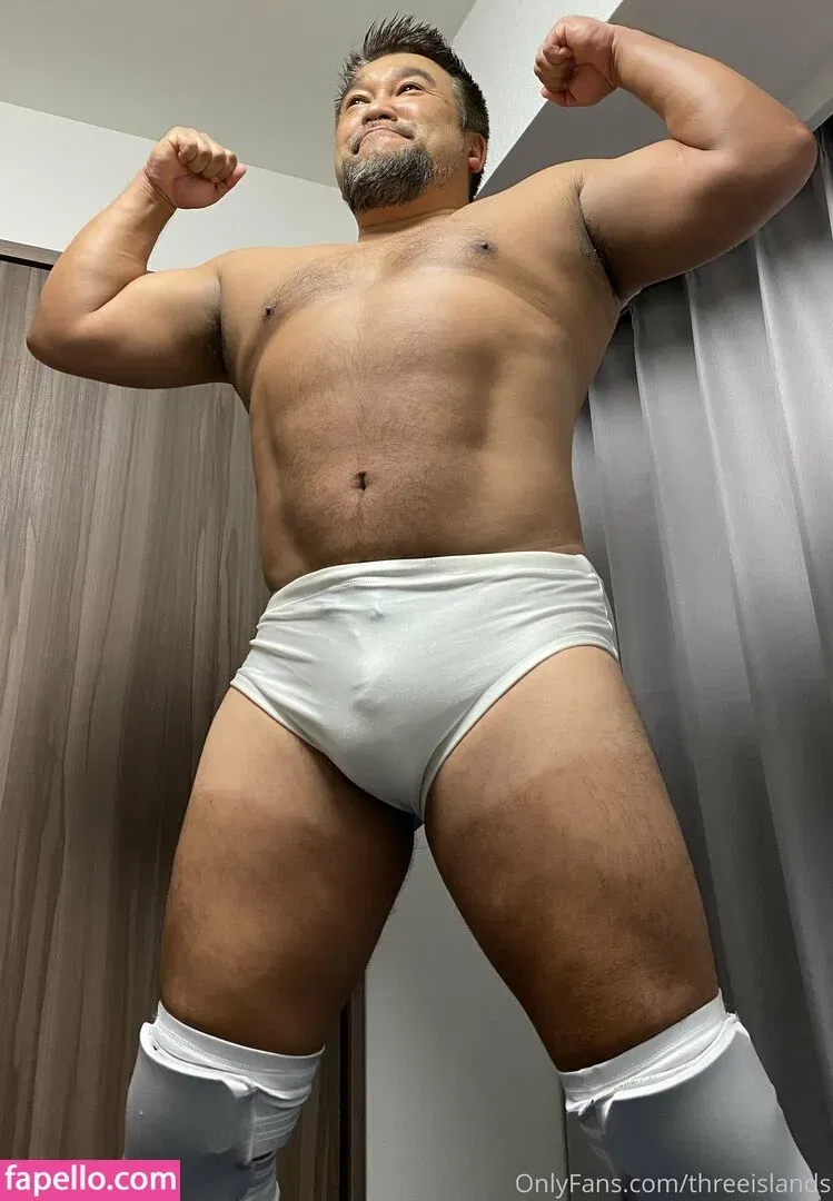 threeislands Onlyfans Photo Gallery 