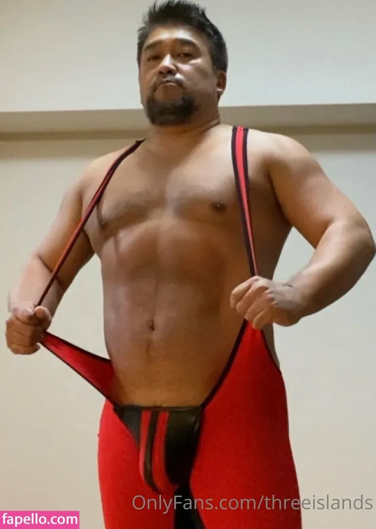 threeislands Onlyfans Photo Gallery 