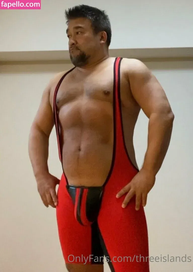 threeislands Onlyfans Photo Gallery 