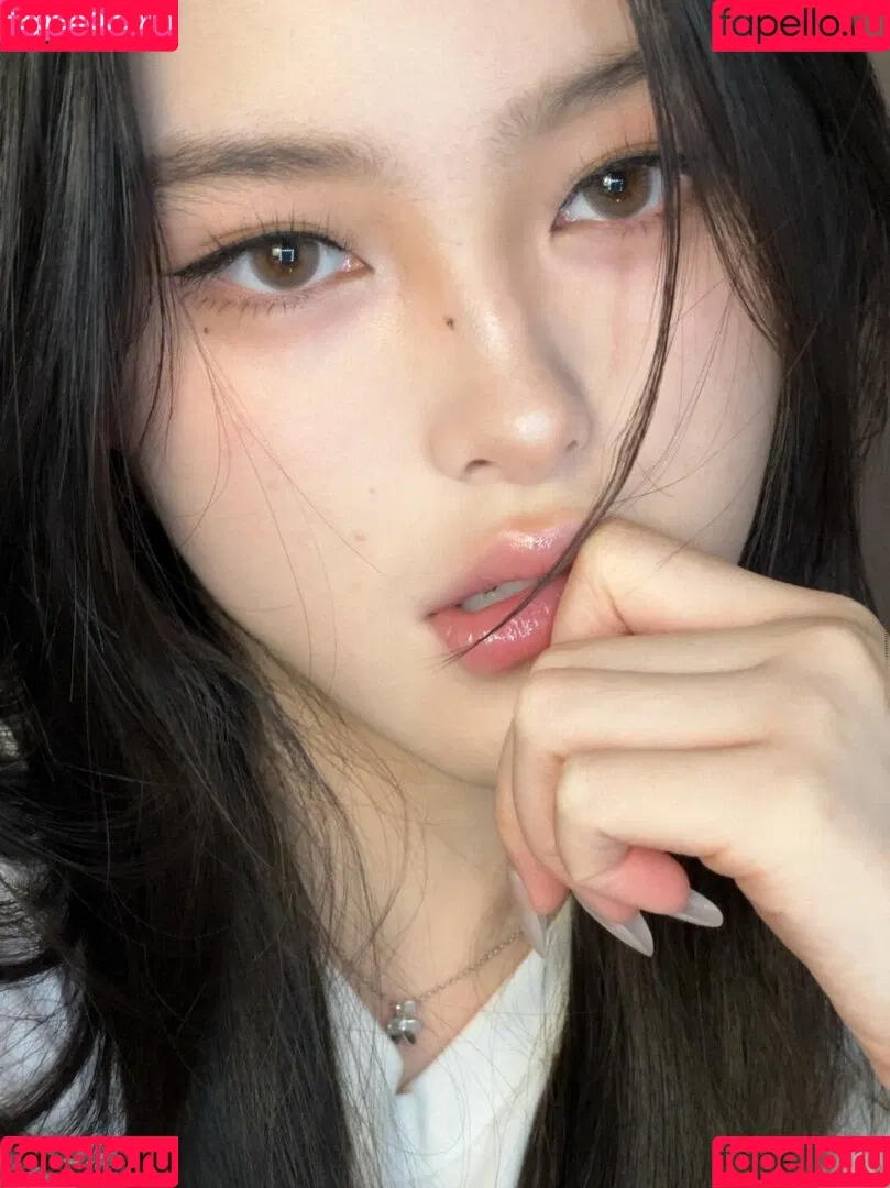 iamazhai Onlyfans Photo Gallery 