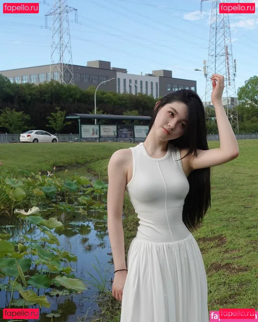 iamazhai Onlyfans Photo Gallery 