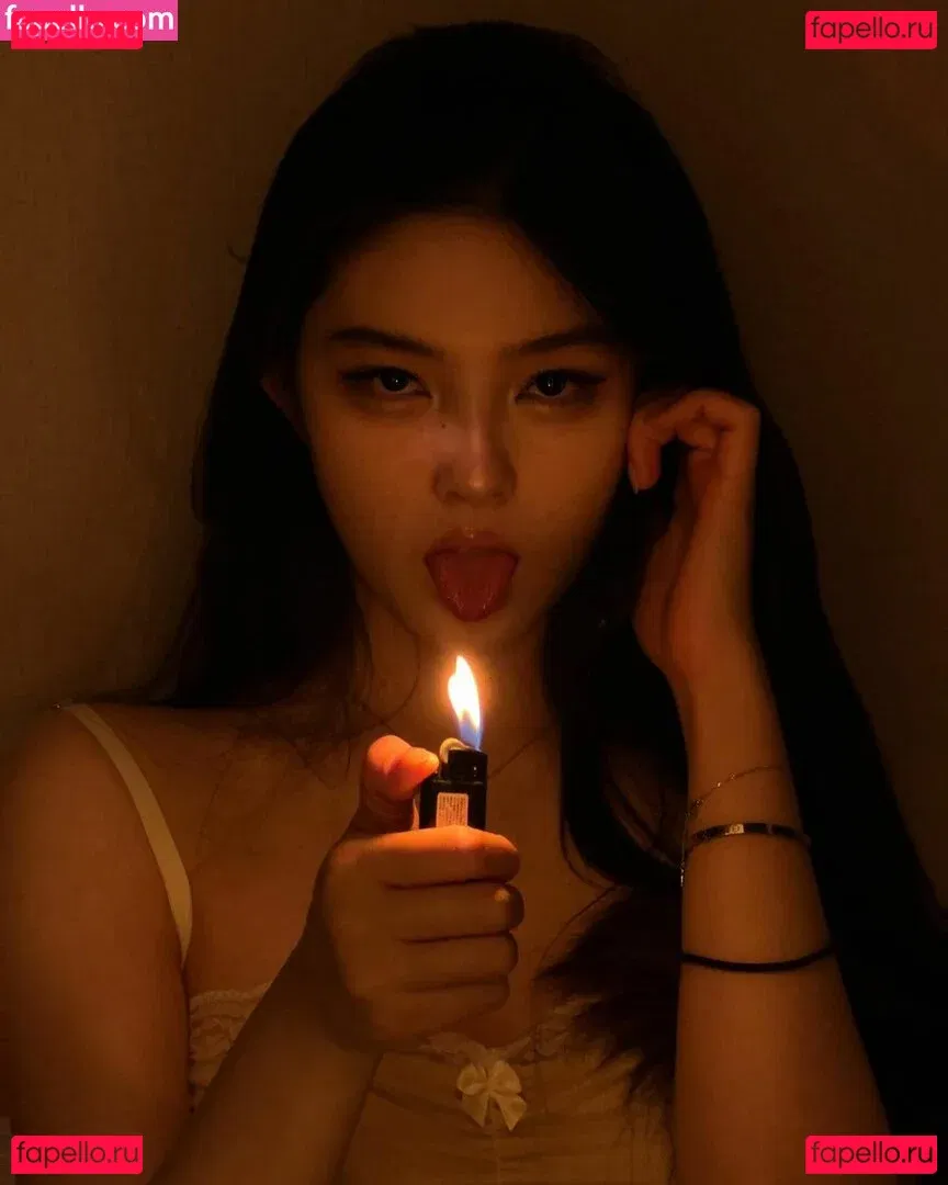 iamazhai Onlyfans Photo Gallery 