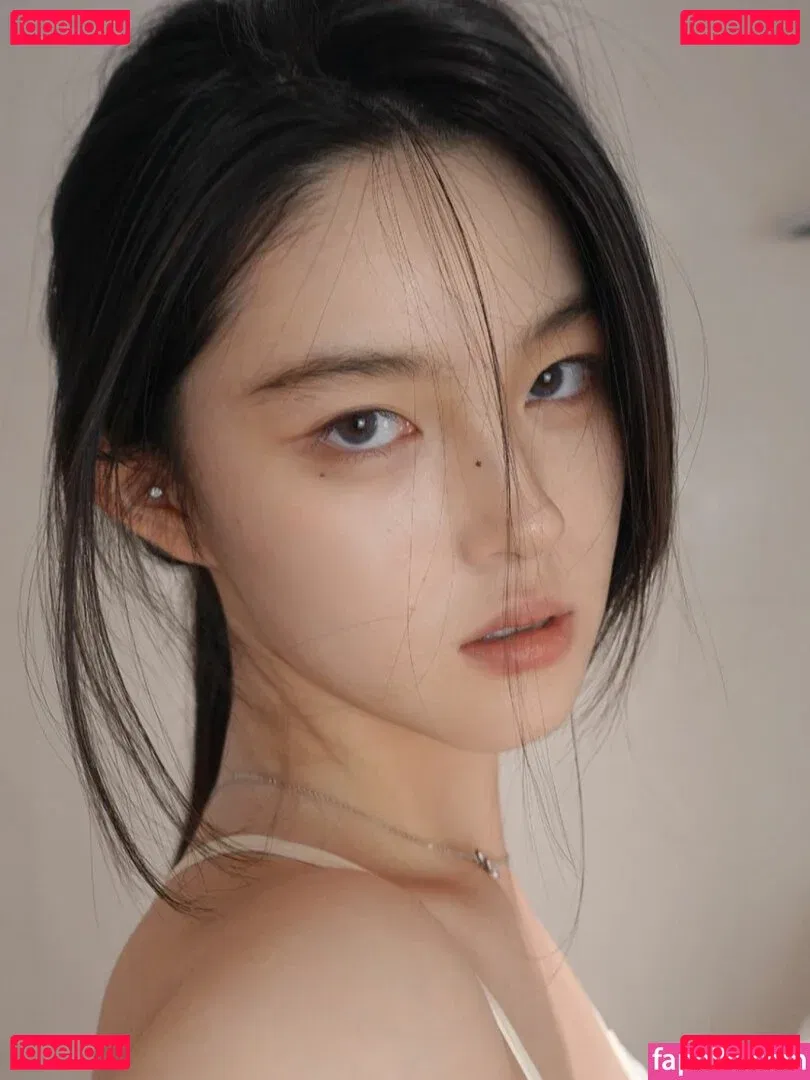 iamazhai Onlyfans Photo Gallery 