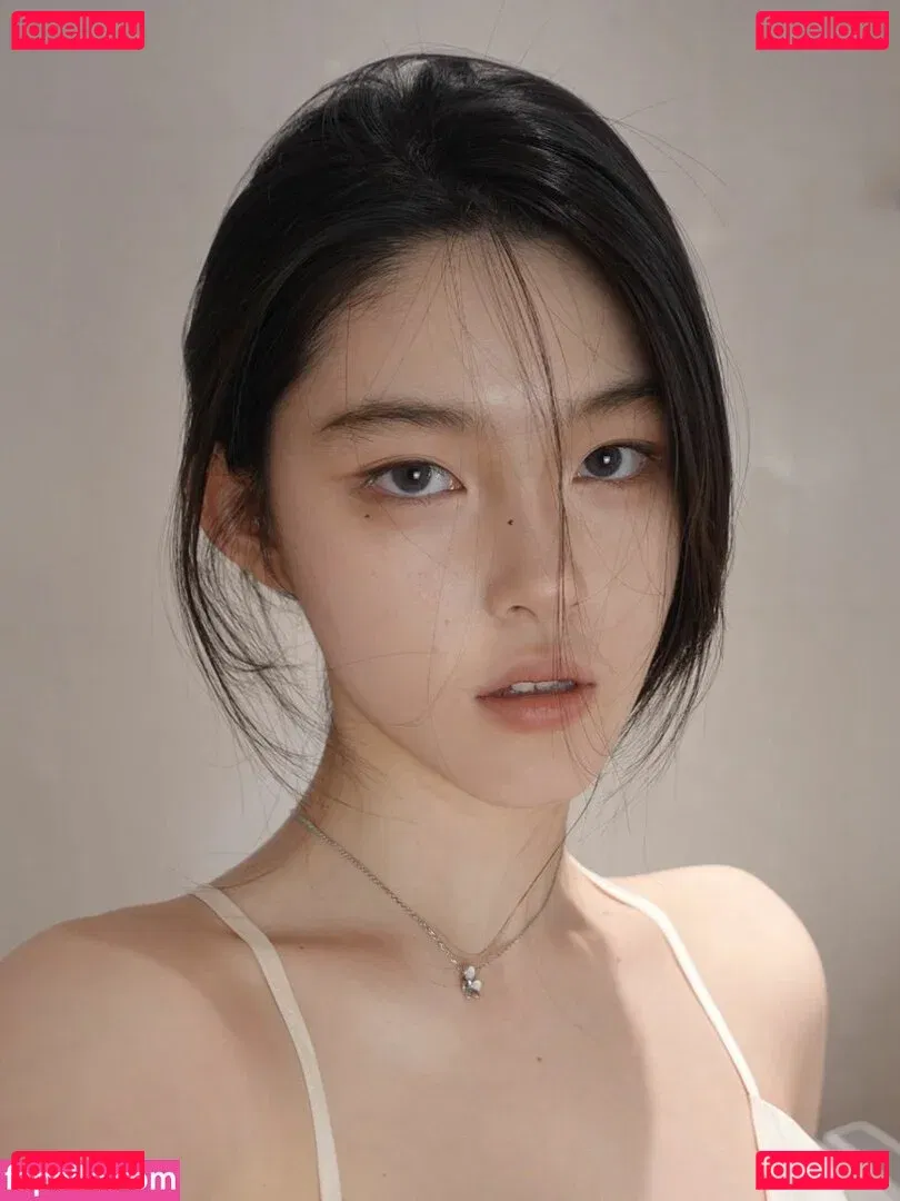 iamazhai Onlyfans Photo Gallery 