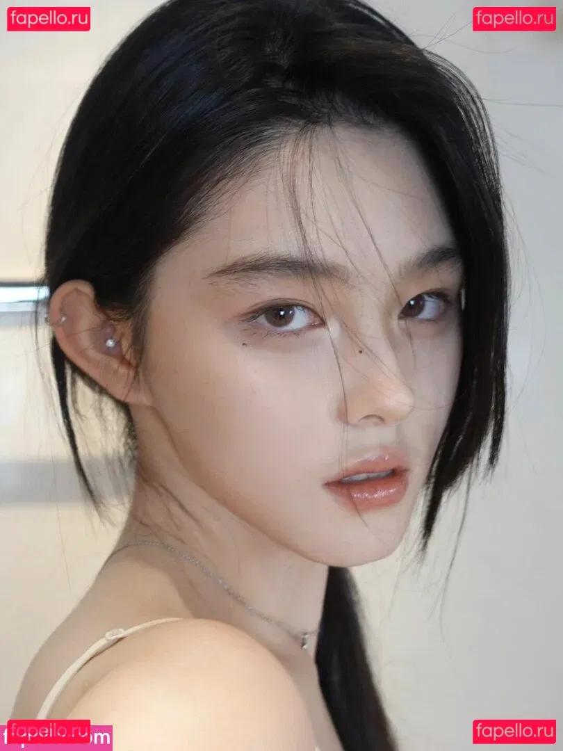 iamazhai Onlyfans Photo Gallery 