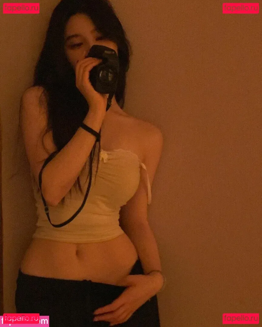 iamazhai Onlyfans Photo Gallery 