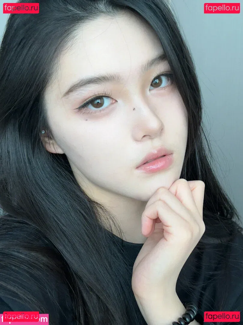 iamazhai Onlyfans Photo Gallery 