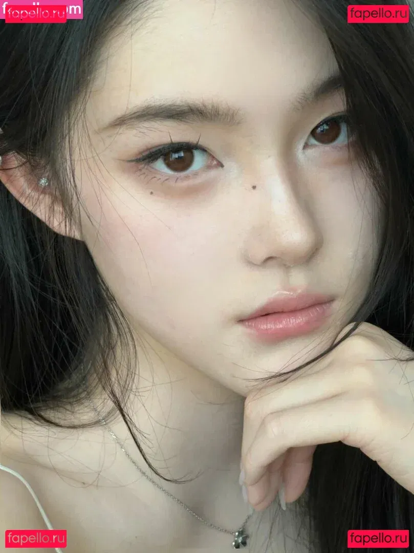 iamazhai Onlyfans Photo Gallery 