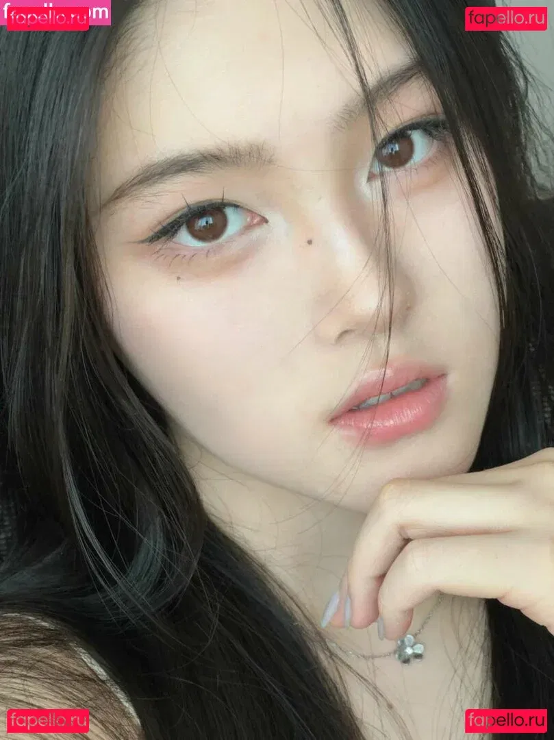 iamazhai Onlyfans Photo Gallery 