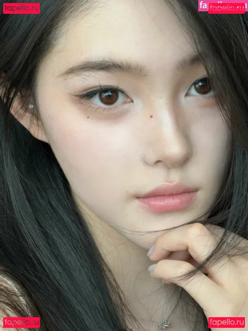 iamazhai Onlyfans Photo Gallery 