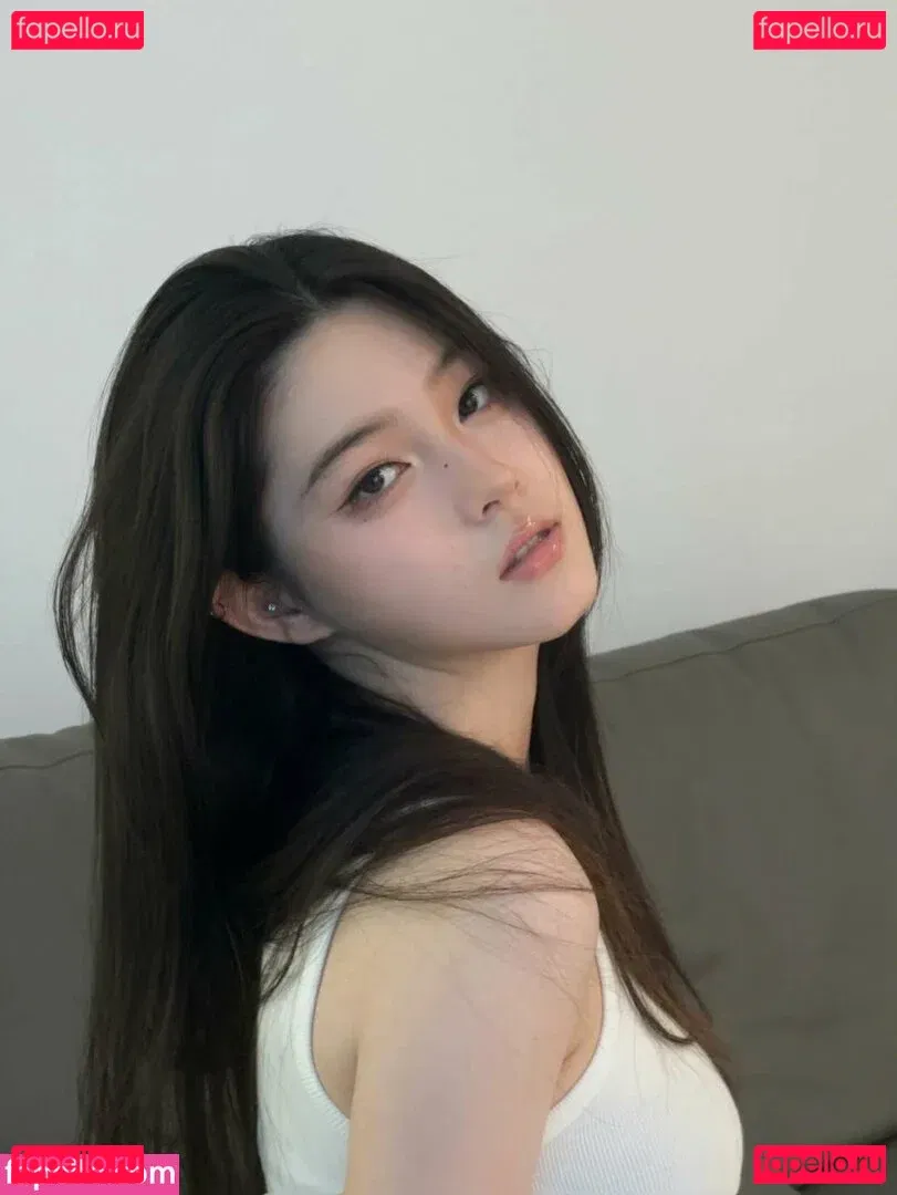 iamazhai Onlyfans Photo Gallery 