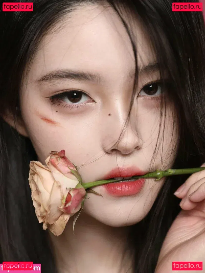 iamazhai Onlyfans Photo Gallery 