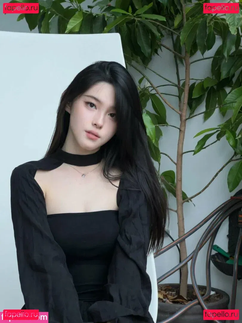 iamazhai Onlyfans Photo Gallery 