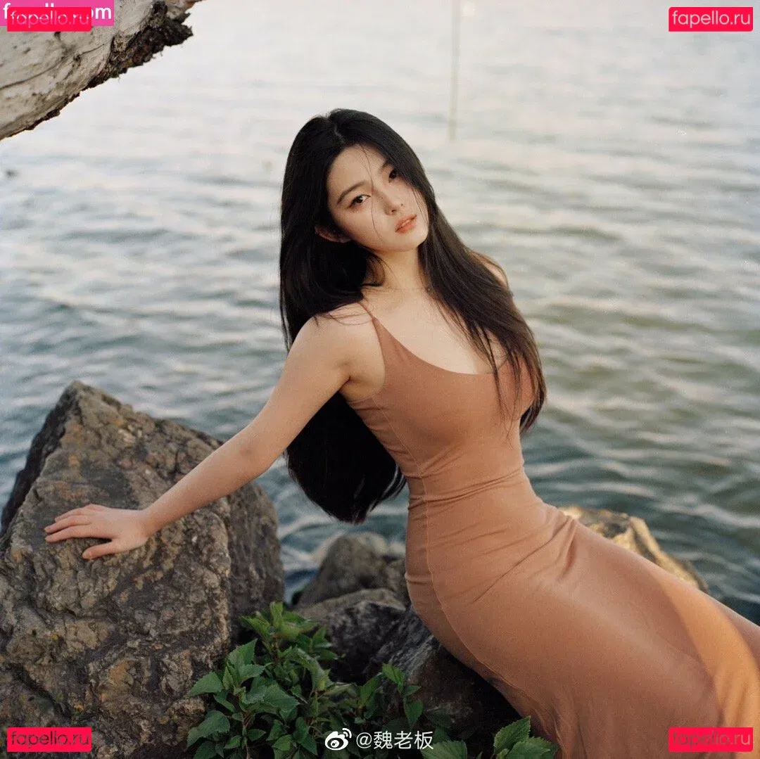 iamazhai Onlyfans Photo Gallery 