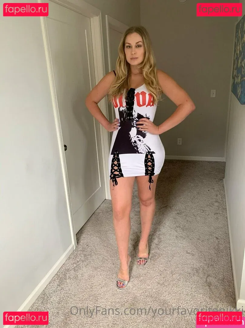 yourfavoritenikki Onlyfans Photo Gallery 