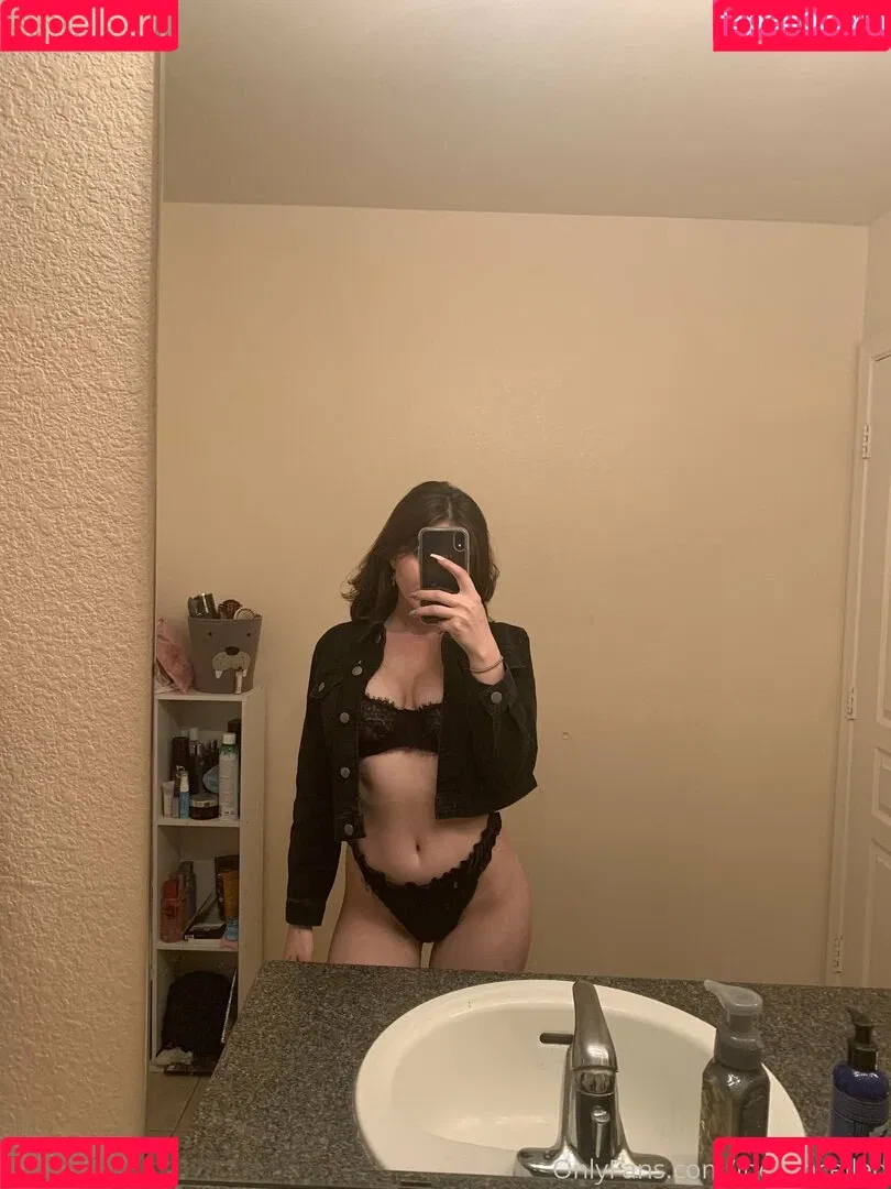 g57321 Onlyfans Photo Gallery 