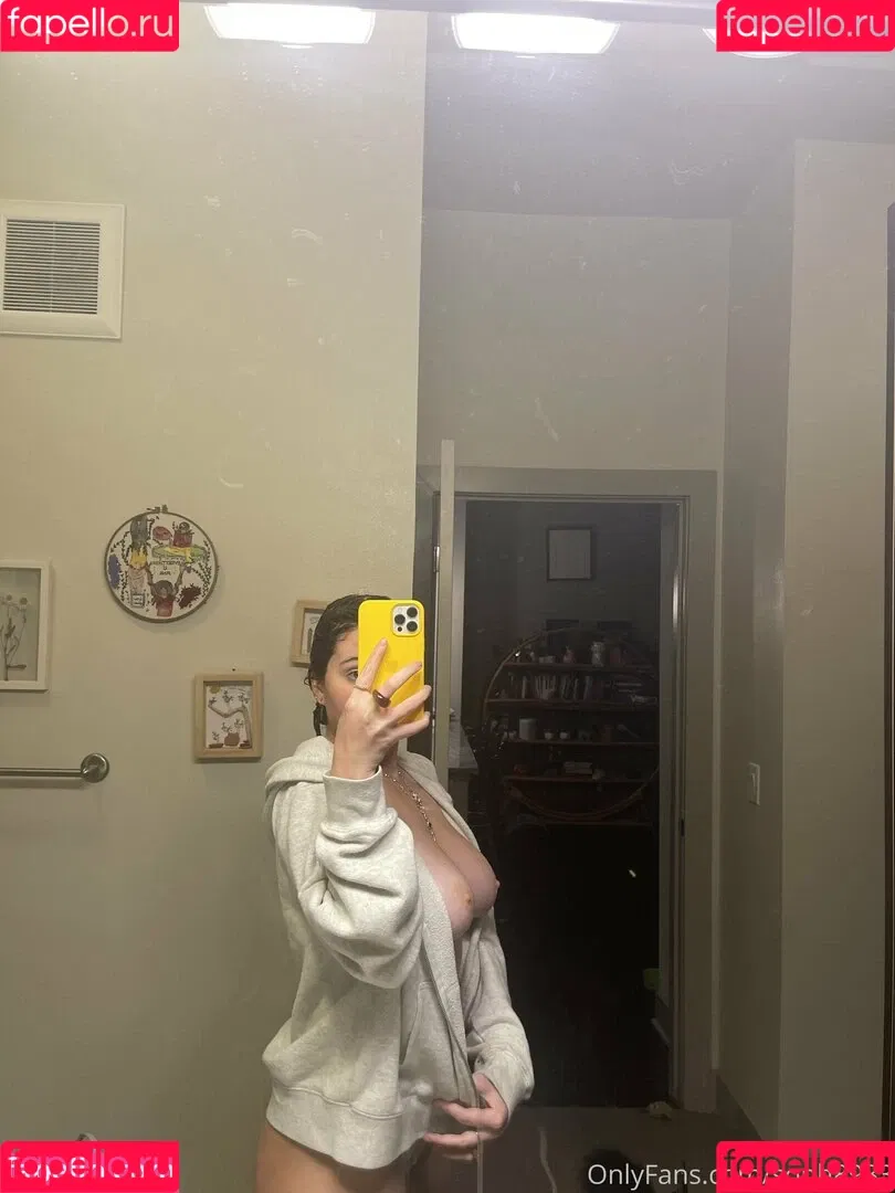 g57321 Onlyfans Photo Gallery 