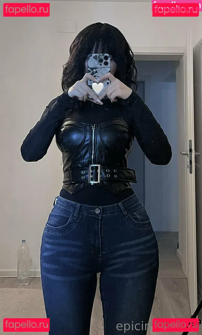 anna-san Onlyfans Photo Gallery 