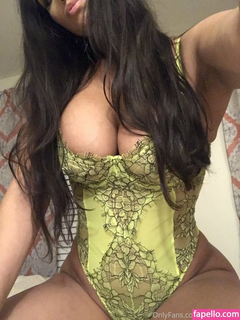 nysamoore Onlyfans Photo Gallery 