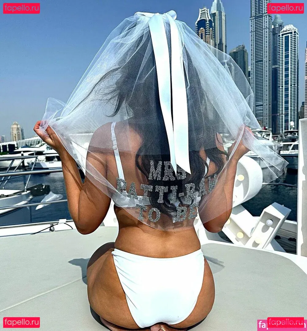 Vicky Pattison Onlyfans Photo Gallery 