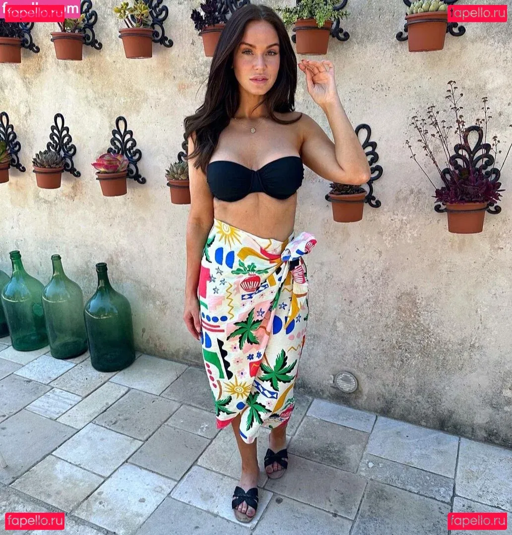Vicky Pattison Onlyfans Photo Gallery 