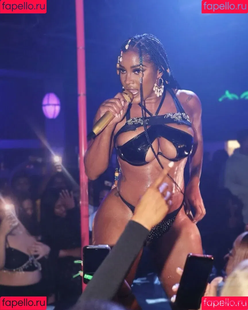 Joseline Hernandez Onlyfans Photo Gallery 