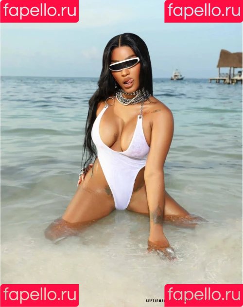 Joseline Hernandez Onlyfans Photo Gallery 
