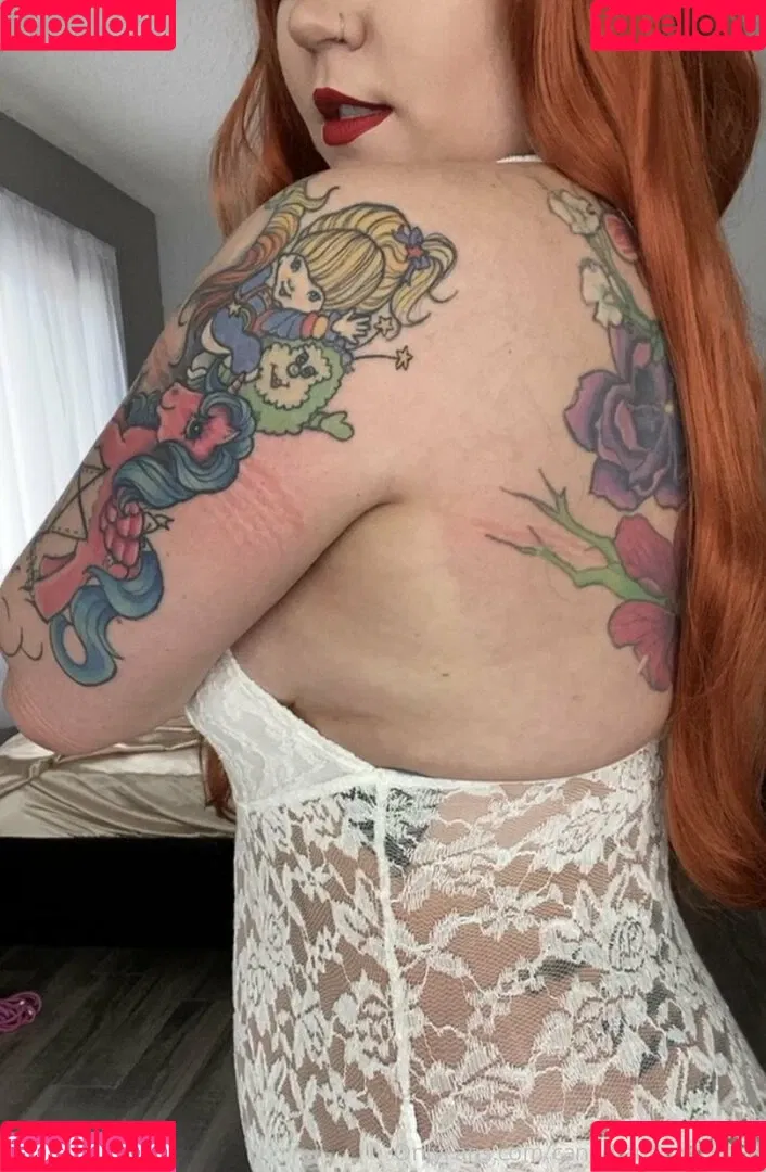 canadiancomiccutie Onlyfans Photo Gallery 