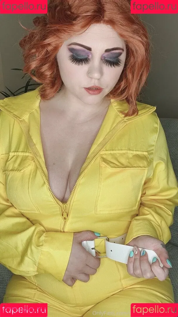 canadiancomiccutie Onlyfans Photo Gallery 