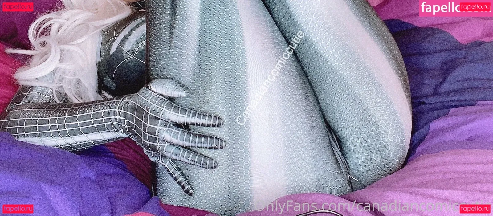 canadiancomiccutie Onlyfans Photo Gallery 