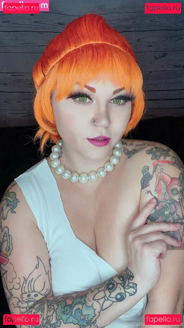 canadiancomiccutie Onlyfans Photo Gallery 