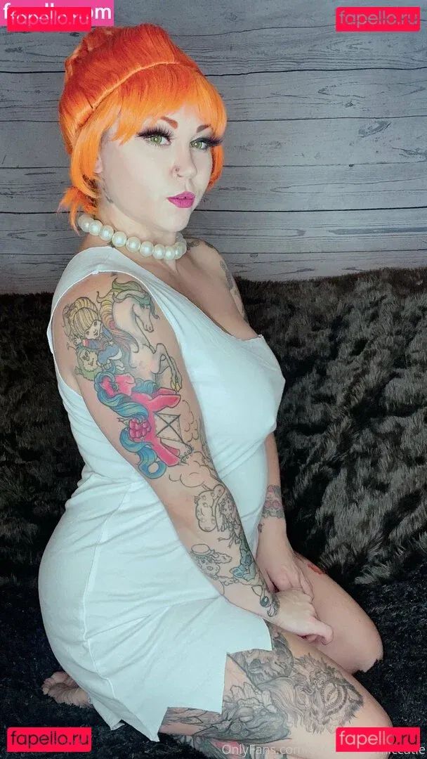 canadiancomiccutie Onlyfans Photo Gallery 