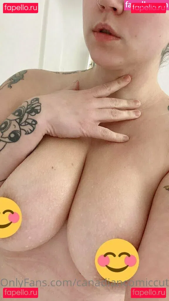 canadiancomiccutie Onlyfans Photo Gallery 