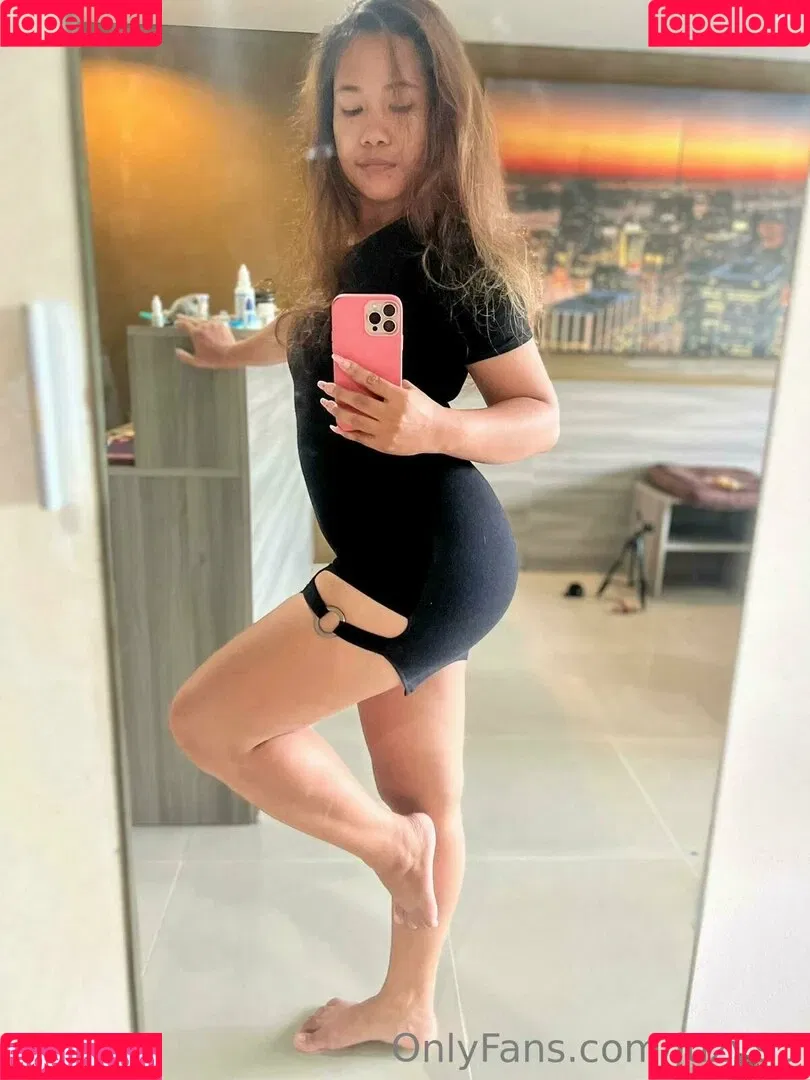 luzy93 Onlyfans Photo Gallery 