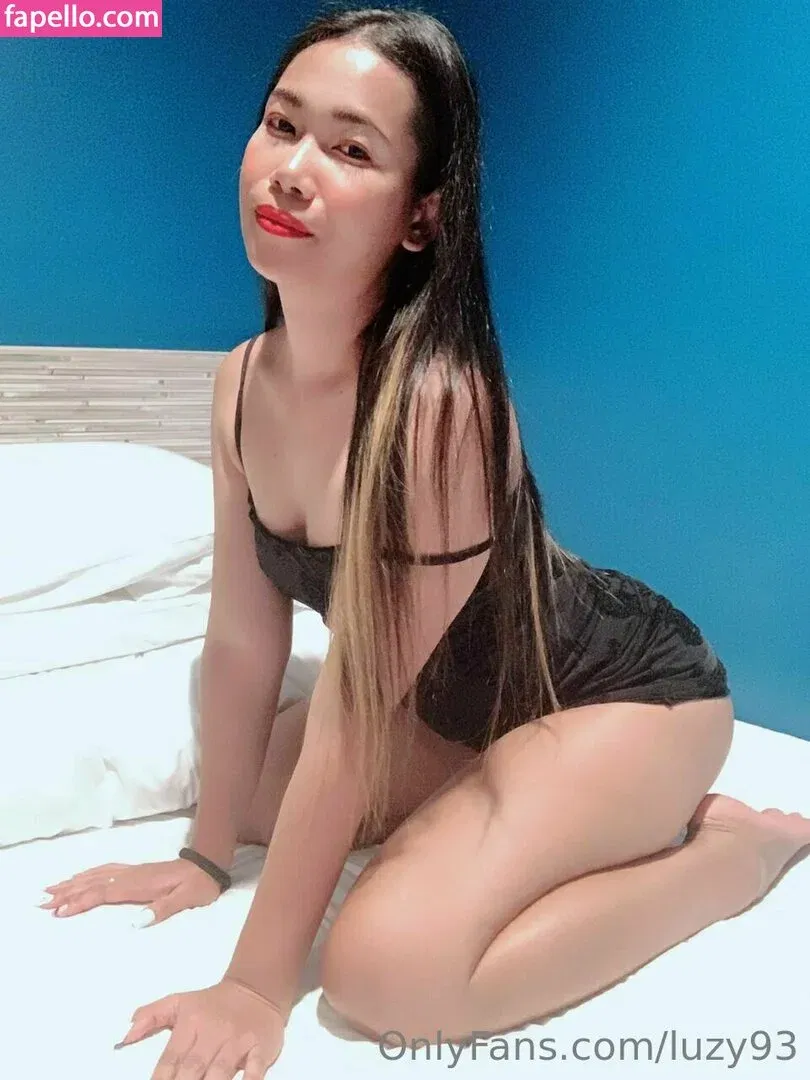 luzy93 Onlyfans Photo Gallery 